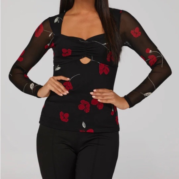 Floral Cut Out Sweetheart Top - Picture 3 of 5